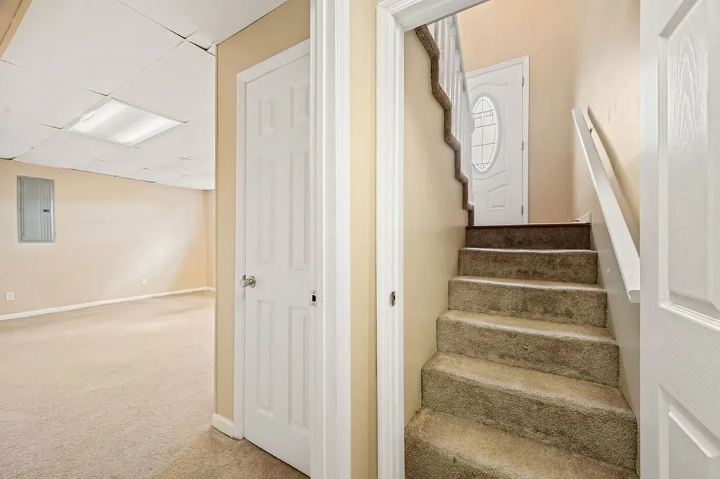 111 Edgewood Circle Fort Oglethorpe GA 30742