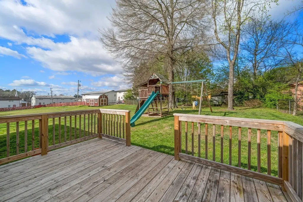 111 Edgewood Circle Fort Oglethorpe GA 30742