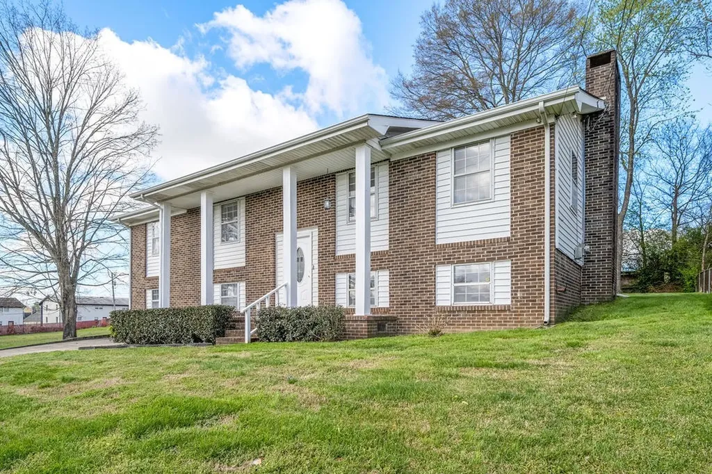111 Edgewood Circle Fort Oglethorpe GA 30742