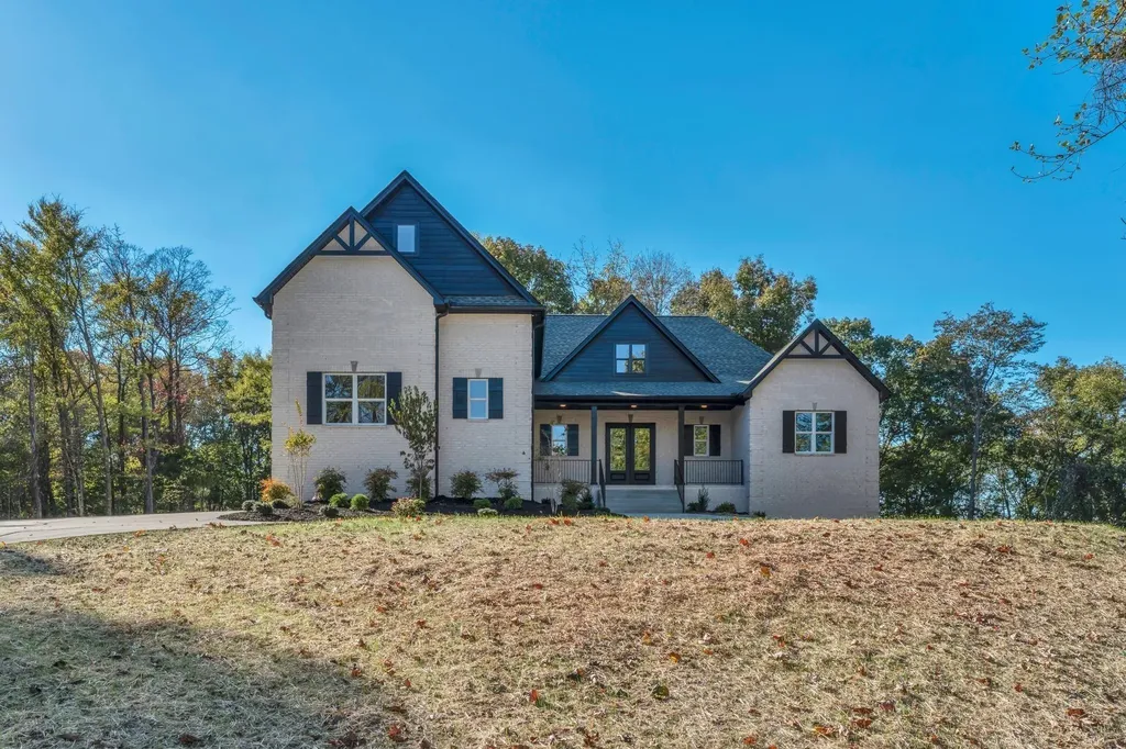 1000 Hogans Branch Road Hendersonville TN 37075