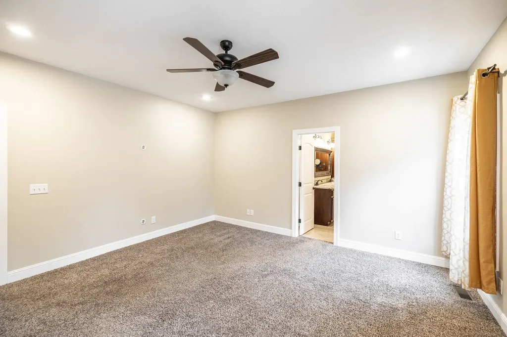 525 Bridle Path Lane Hartsville TN 37074