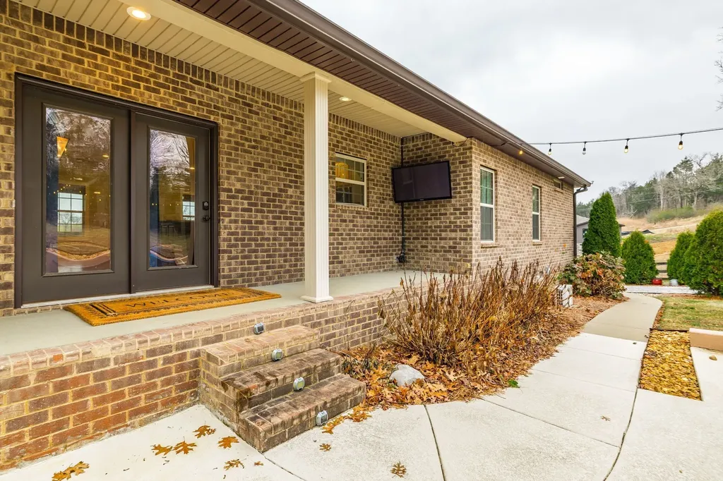 525 Bridle Path Lane Hartsville TN 37074