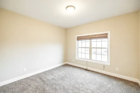 525 Bridle Path Lane Hartsville TN 37074