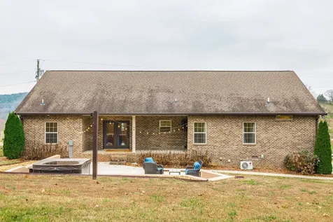 525 Bridle Path Lane Hartsville TN 37074