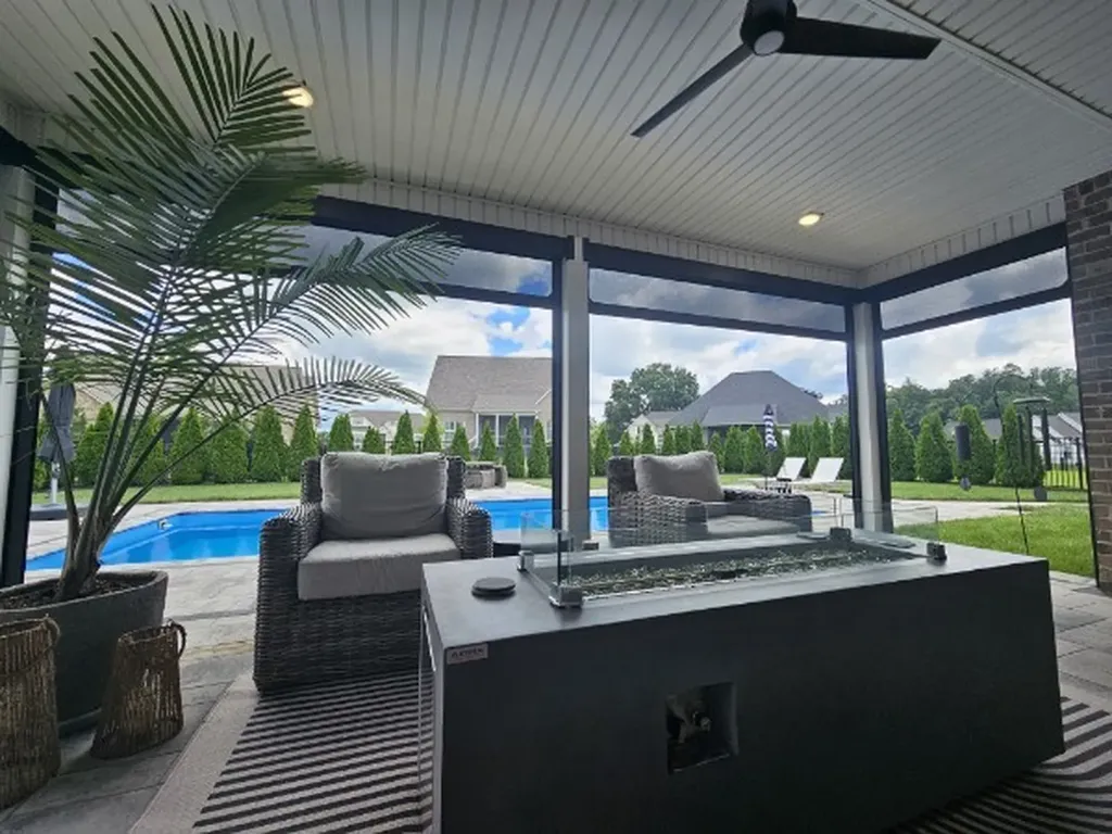 437 Sheas Way Clarksville TN 37043