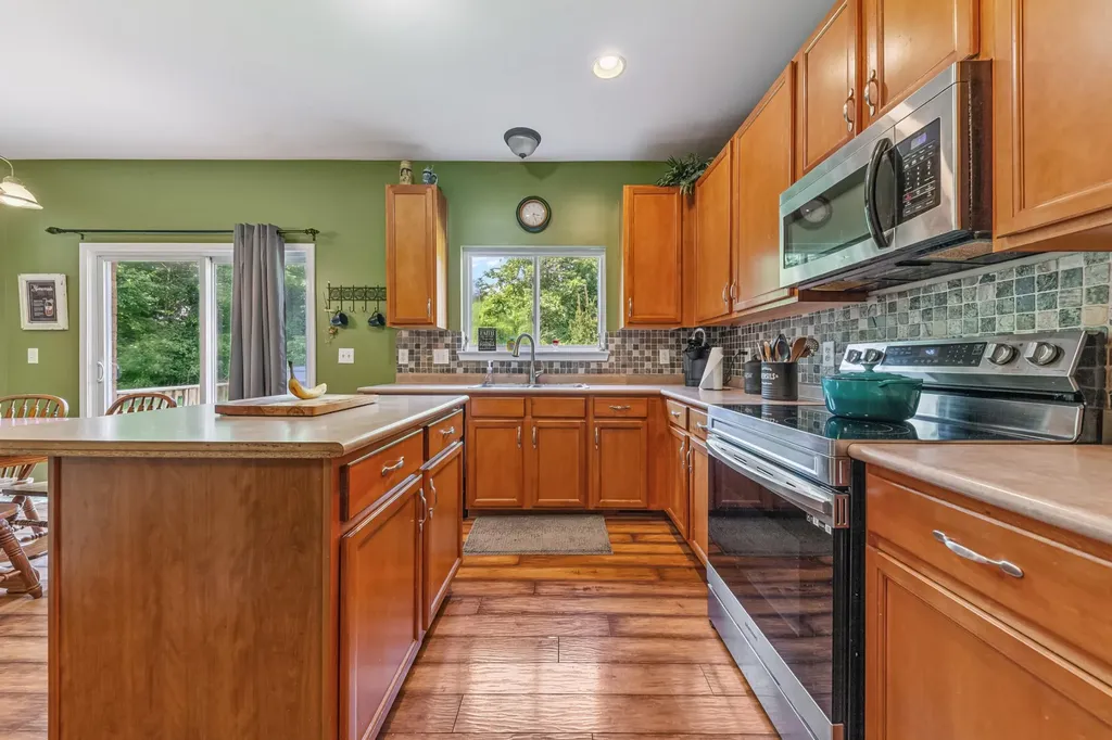 2045 Hawks Nest Court Hermitage TN 37076