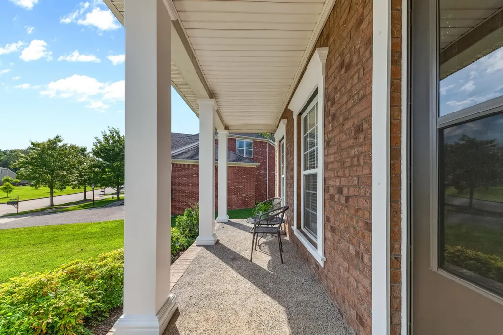 2045 Hawks Nest Court Hermitage TN 37076