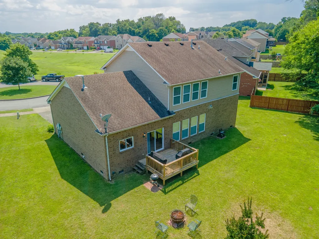 2045 Hawks Nest Court Hermitage TN 37076
