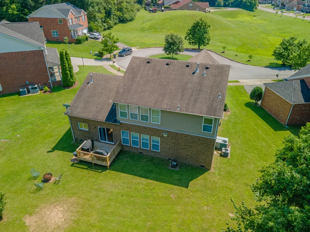 2045 Hawks Nest Court Hermitage TN 37076