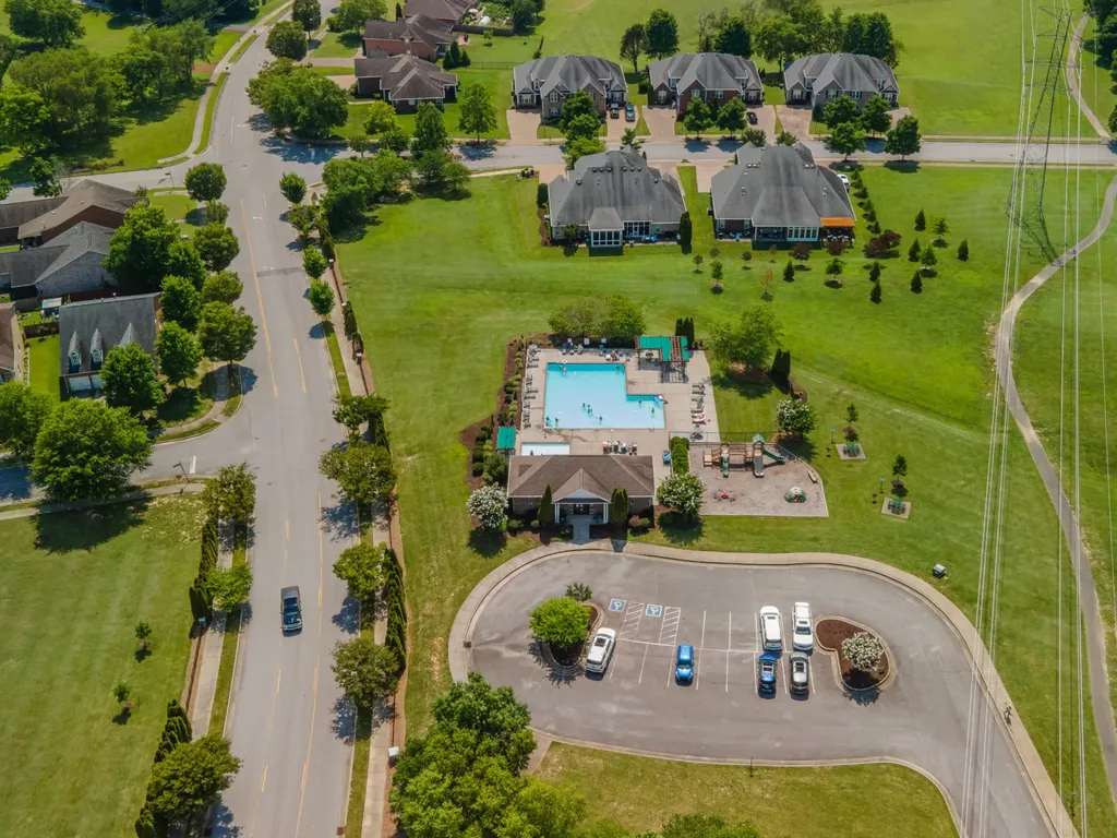 2045 Hawks Nest Court Hermitage TN 37076