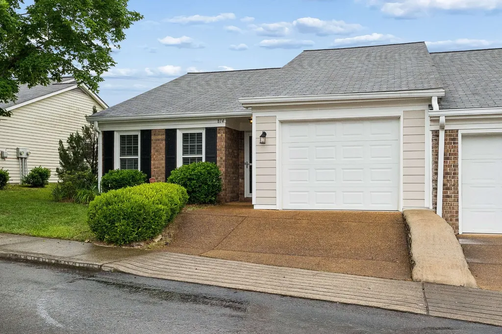 814 Marquette Drive Nashville TN 37205