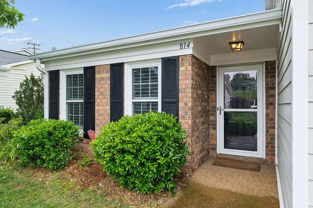 814 Marquette Drive Nashville TN 37205