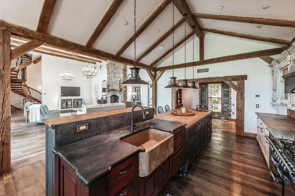 1007A Highland Road Brentwood TN 37027