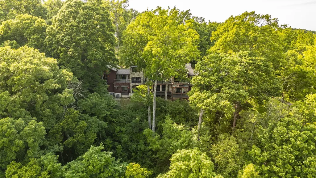 1007A Highland Road Brentwood TN 37027