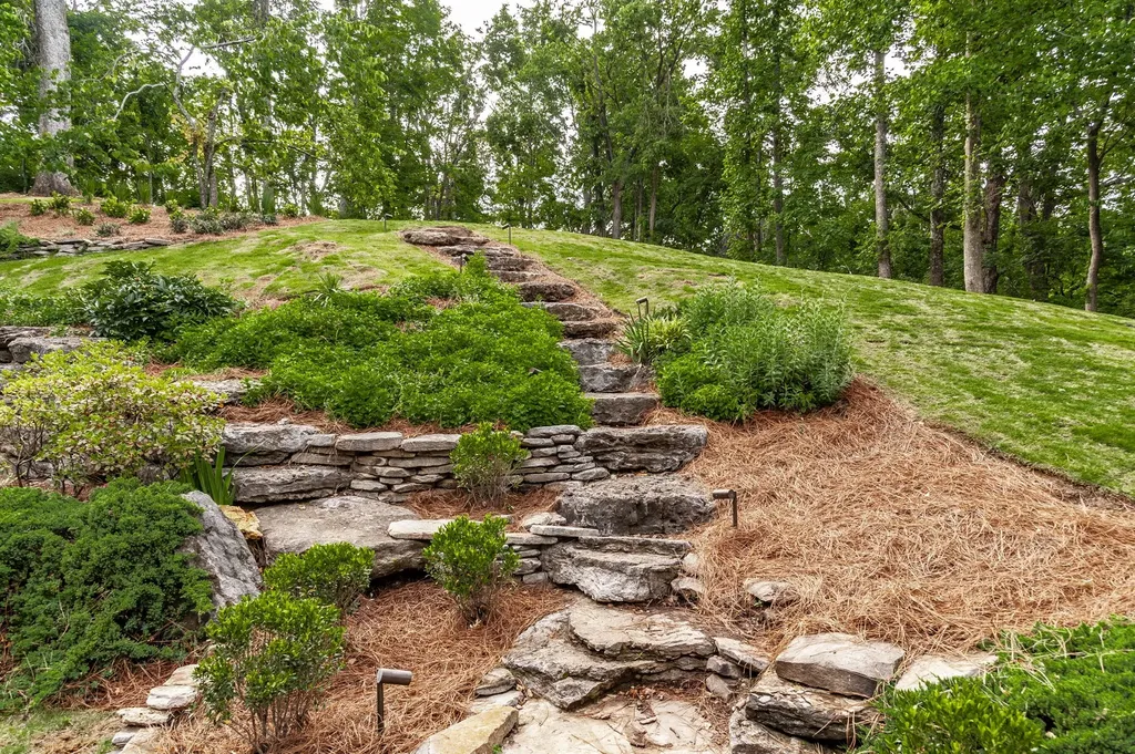 1007A Highland Road Brentwood TN 37027