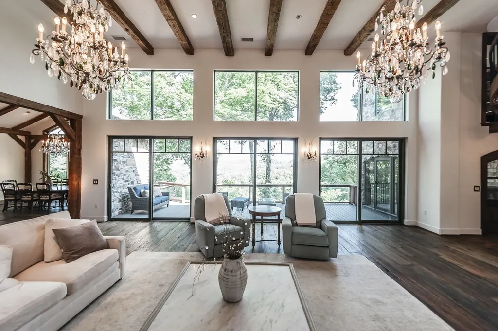 1007A Highland Road Brentwood TN 37027