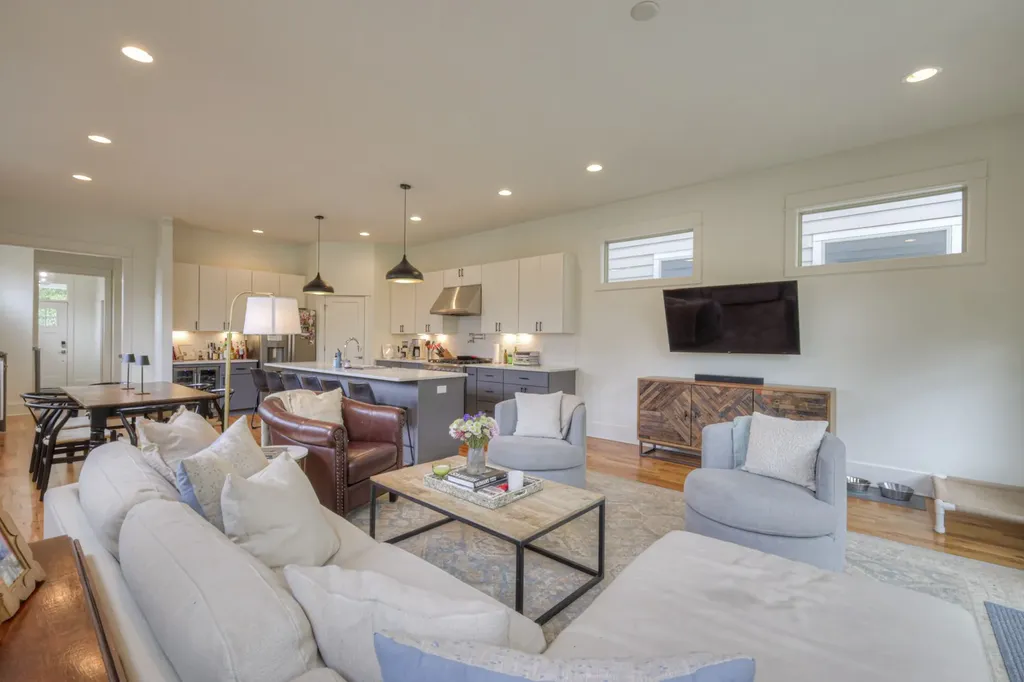 1344 Stainback Avenue Nashville TN 37207