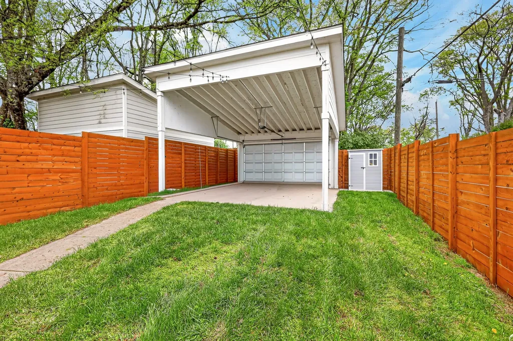 1344 Stainback Avenue Nashville TN 37207