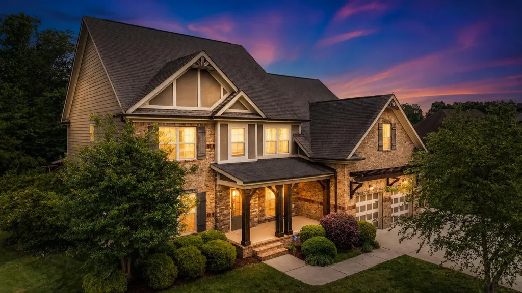 8381 Georgetown Bay Drive Ooltewah TN 37363