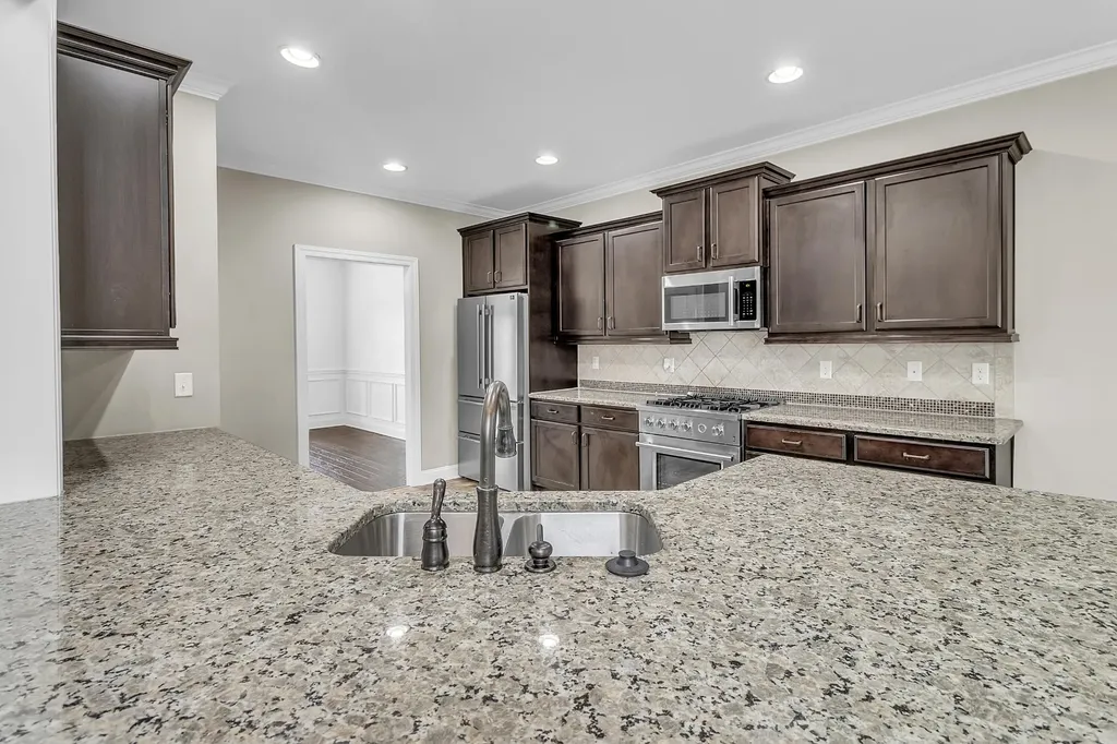 8381 Georgetown Bay Drive Ooltewah TN 37363