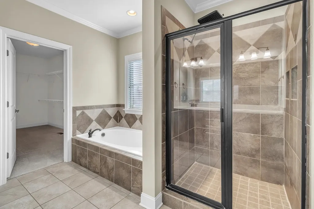8381 Georgetown Bay Drive Ooltewah TN 37363