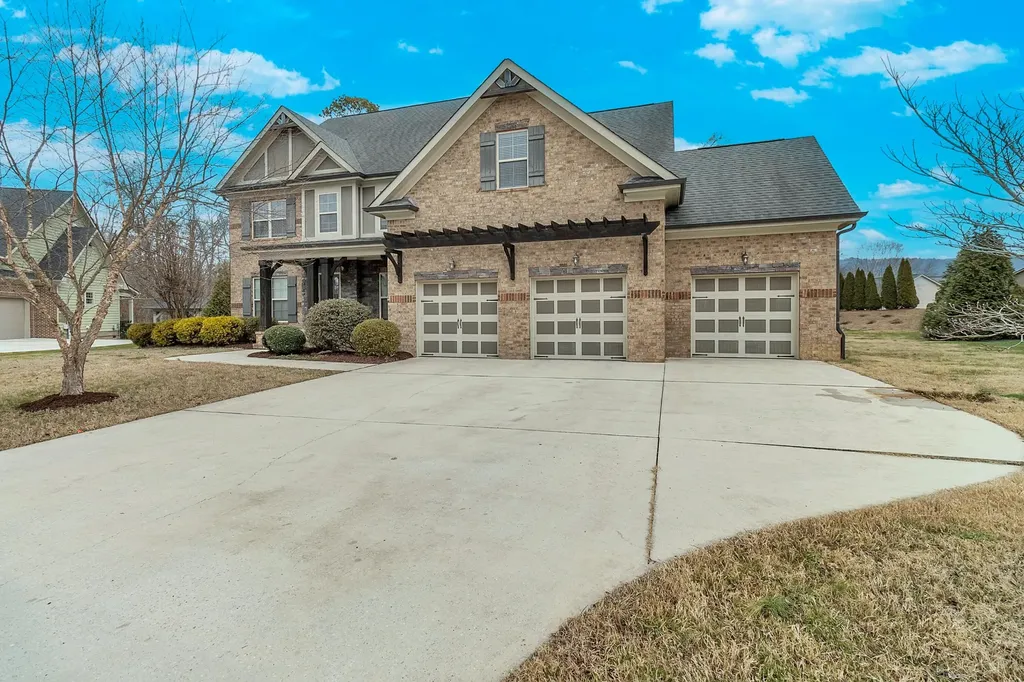 8381 Georgetown Bay Drive Ooltewah TN 37363