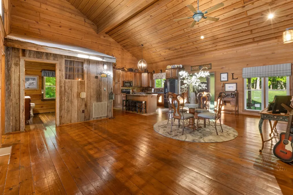 250 Outlet Road, SE Cleveland TN 37323