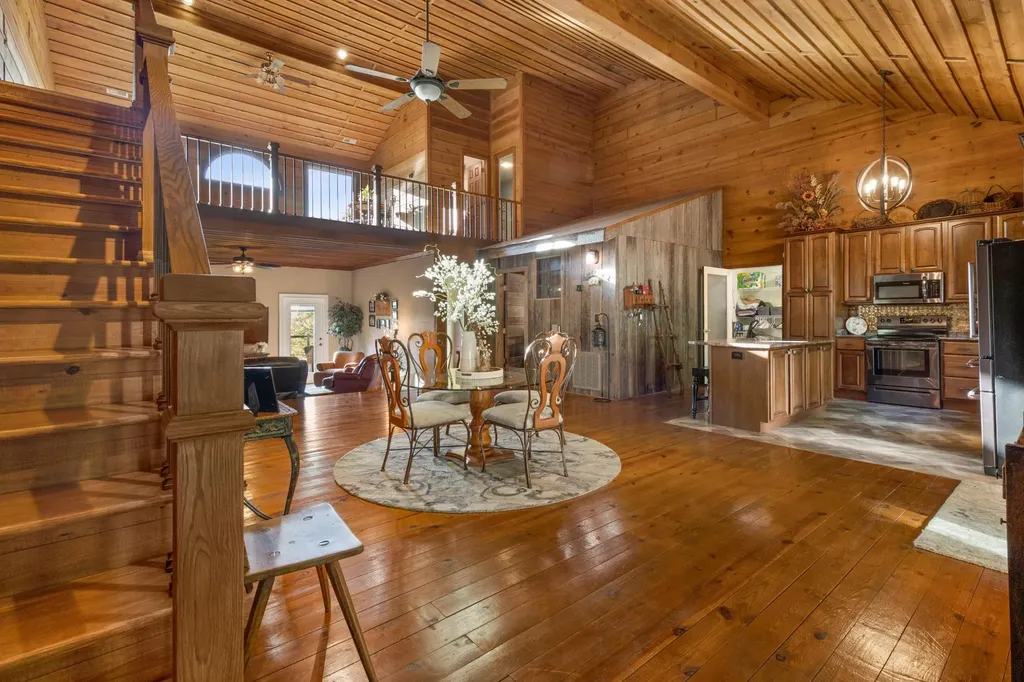 250 Outlet Road, SE Cleveland TN 37323