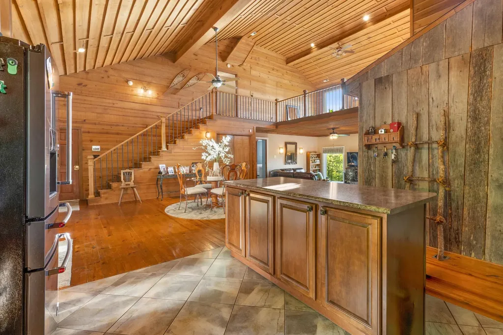 250 Outlet Road, SE Cleveland TN 37323
