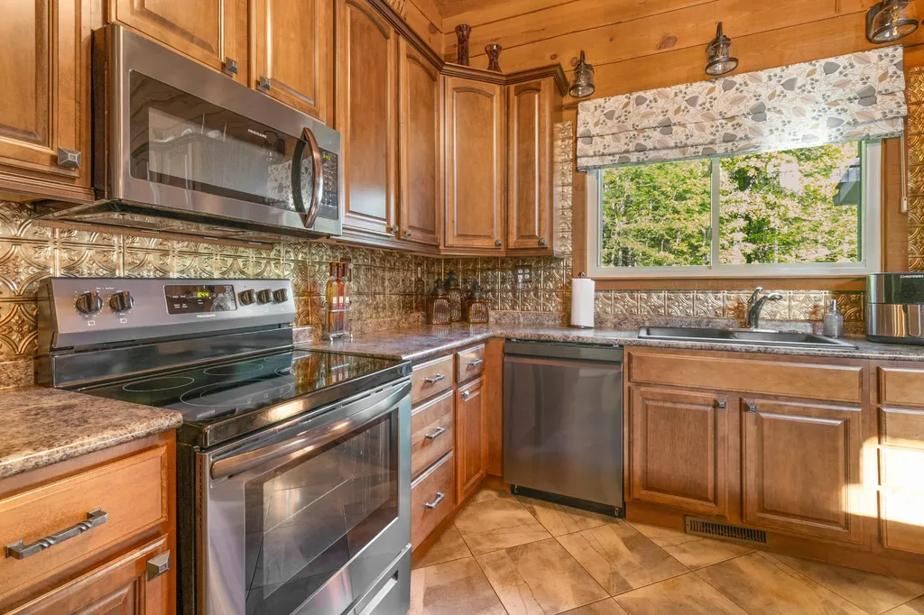 250 Outlet Road, SE Cleveland TN 37323
