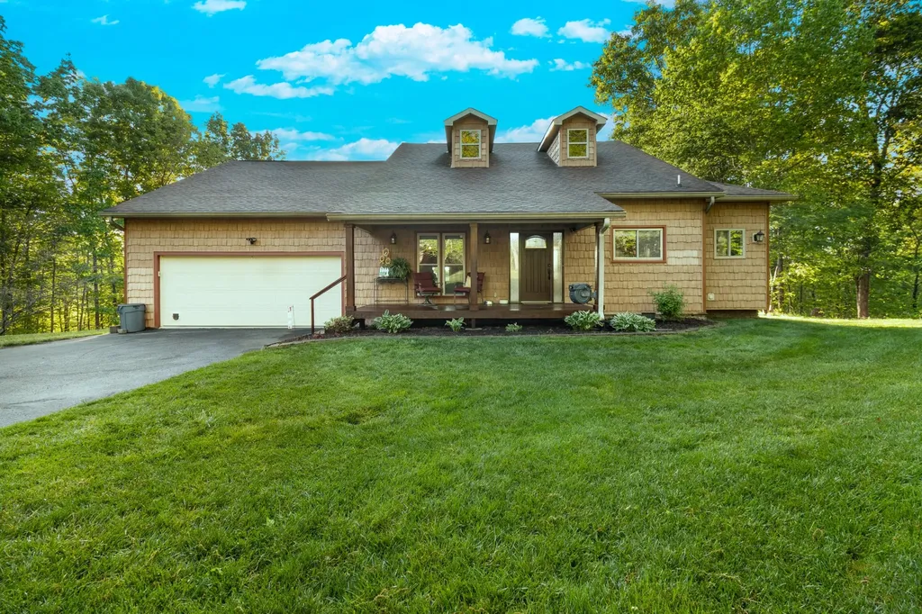 250 Outlet Road, SE Cleveland TN 37323
