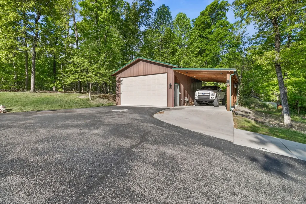 250 Outlet Road, SE Cleveland TN 37323