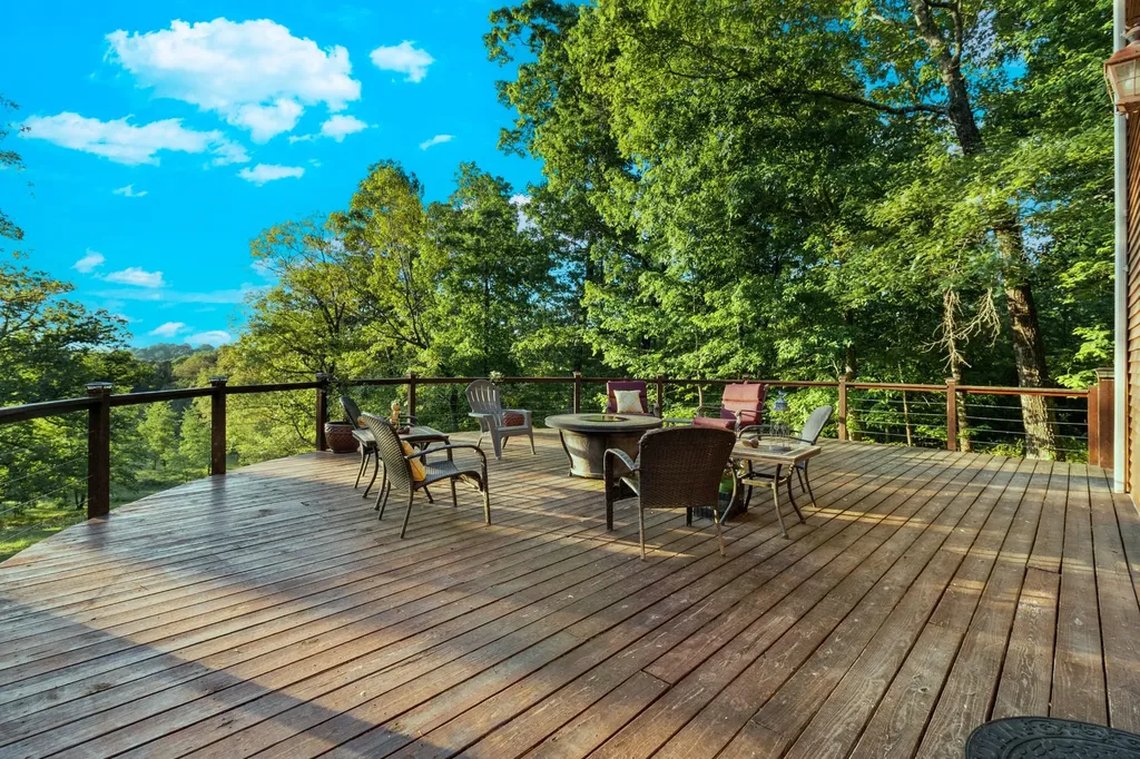 250 Outlet Road, SE Cleveland TN 37323