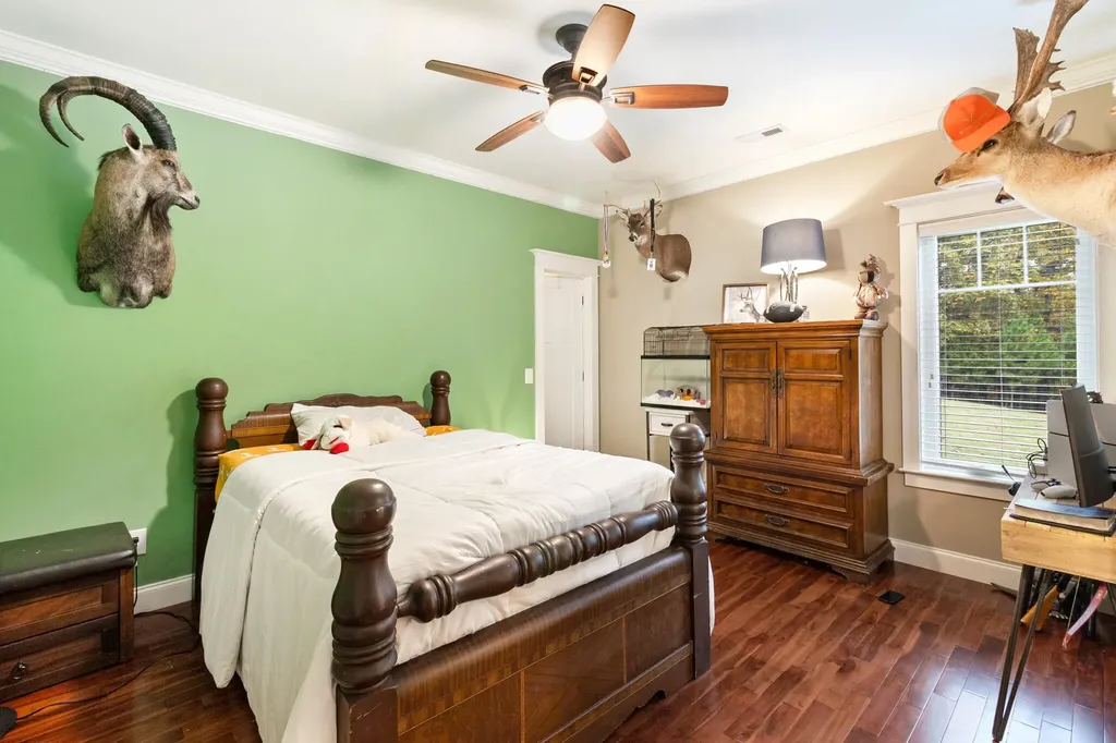549 Old Bacon Road, NE Charleston TN 37310