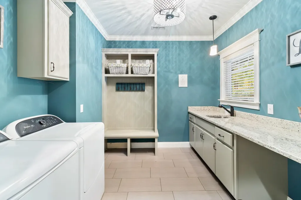 549 Old Bacon Road, NE Charleston TN 37310