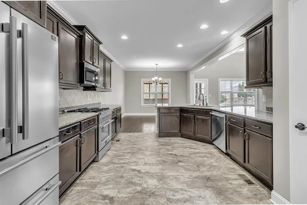 8381 Georgetown Bay Drive Ooltewah TN 37363