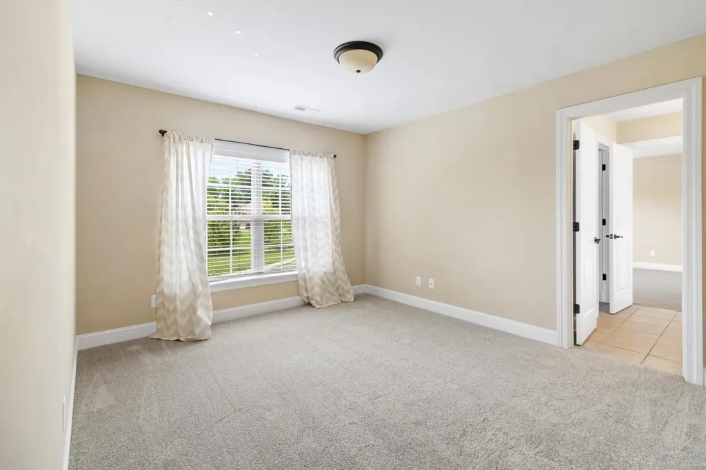 8381 Georgetown Bay Drive Ooltewah TN 37363