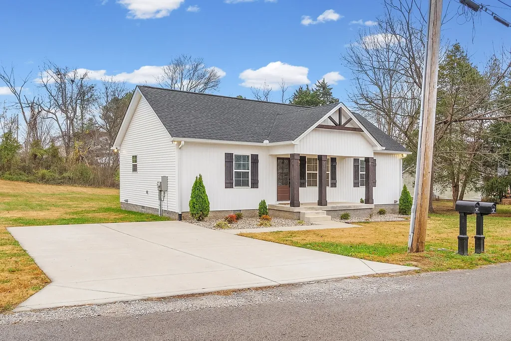 205 Maple Street Adams TN 37010