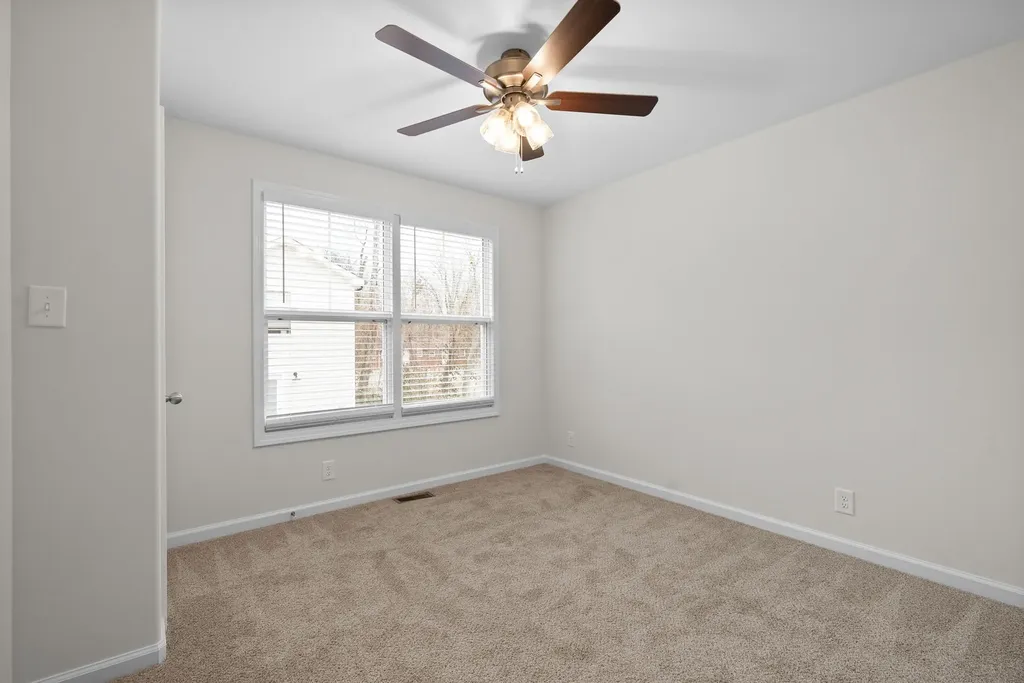 947 Wall Street Clarksville TN 37040