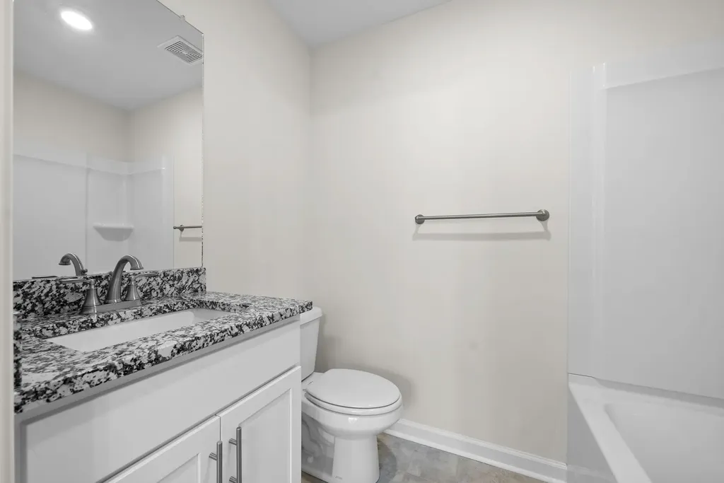 947 Wall Street Clarksville TN 37040