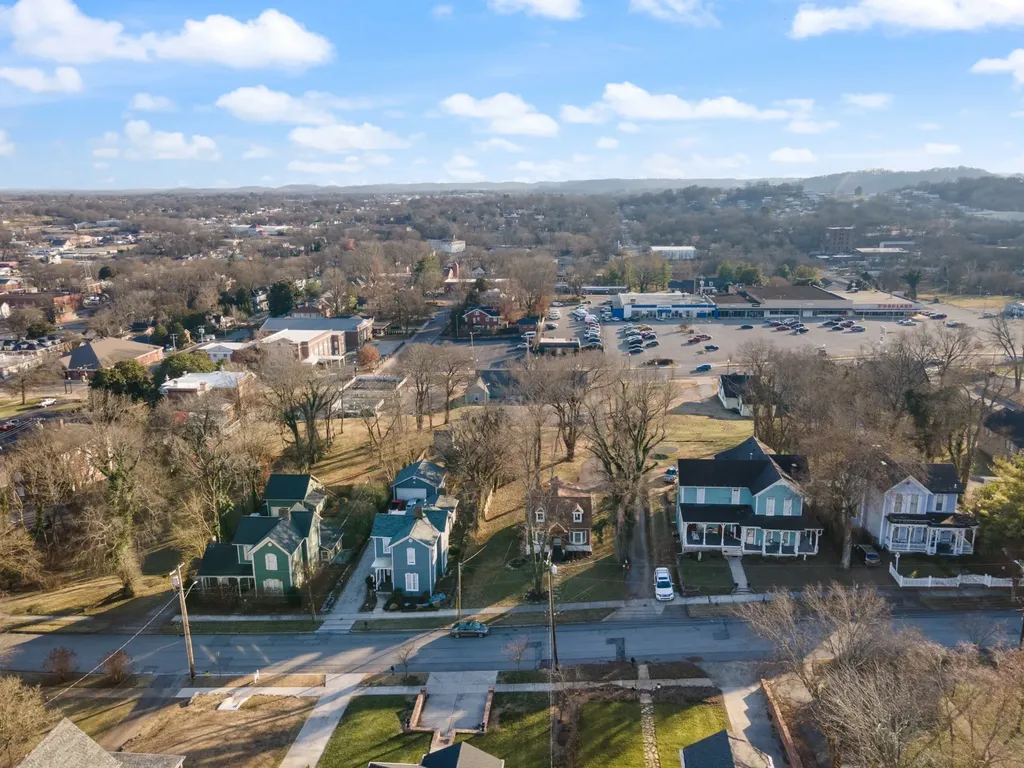 409 W 6th Street Columbia TN 38401