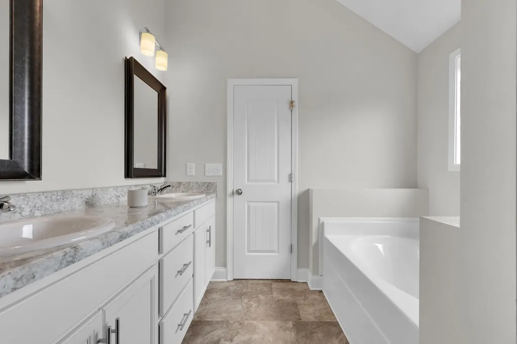 113 Milton Court Clarksville TN 37042