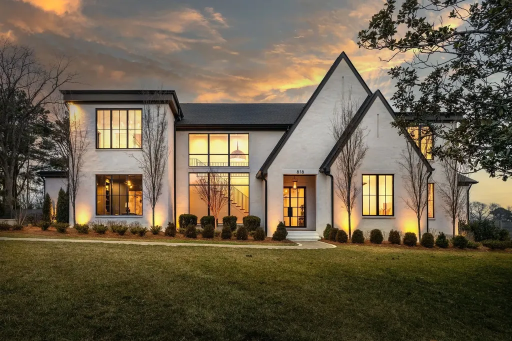 818 Brentview Drive Nashville TN 37220