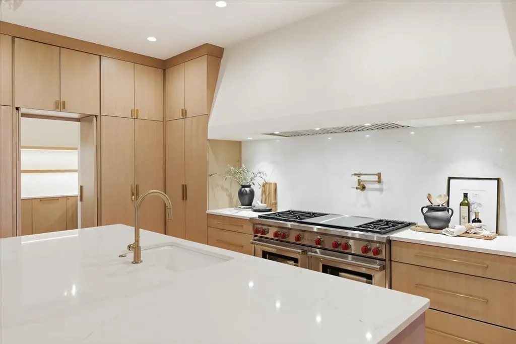 818 Brentview Drive Nashville TN 37220