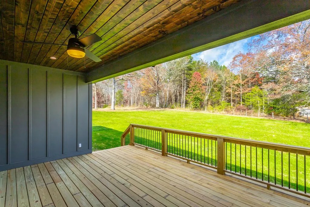 7383 Ferrell Farms Drive Harrison TN 37341