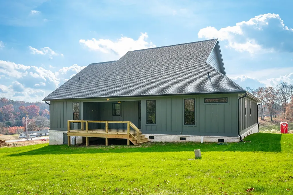 7383 Ferrell Farms Drive Harrison TN 37341
