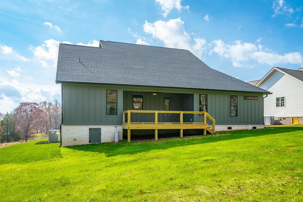 7383 Ferrell Farms Drive Harrison TN 37341