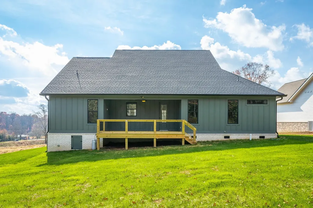 7383 Ferrell Farms Drive Harrison TN 37341
