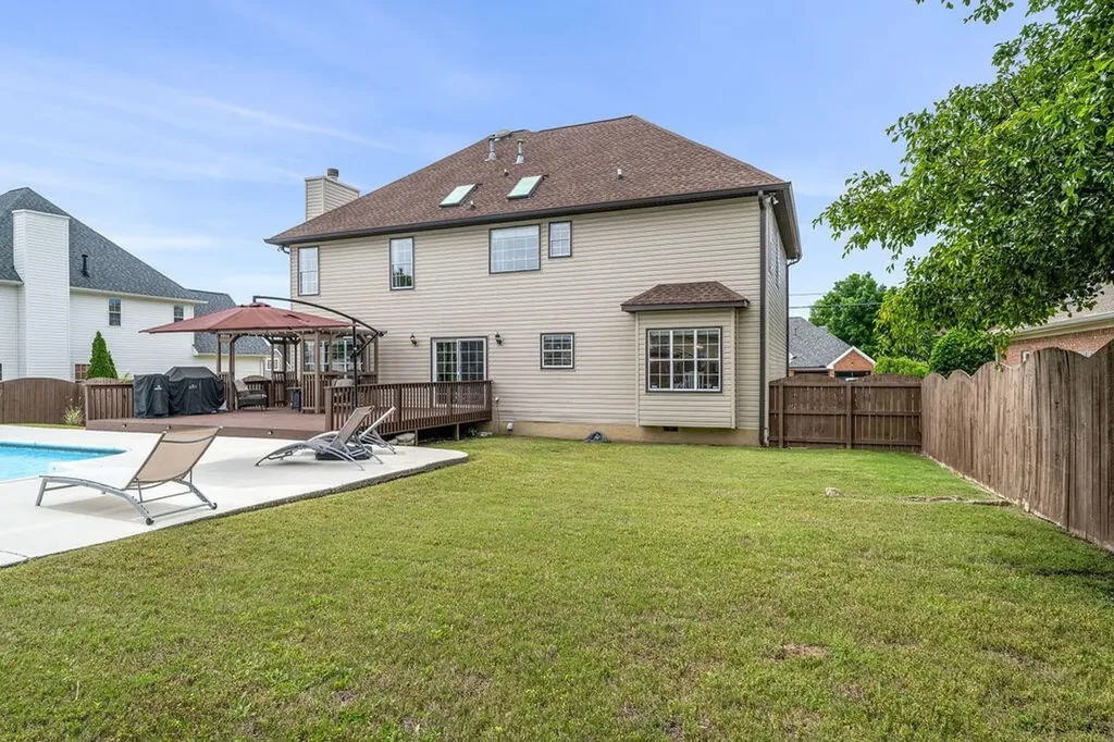 2406 Laurelton Creek Lane Chattanooga TN 37421