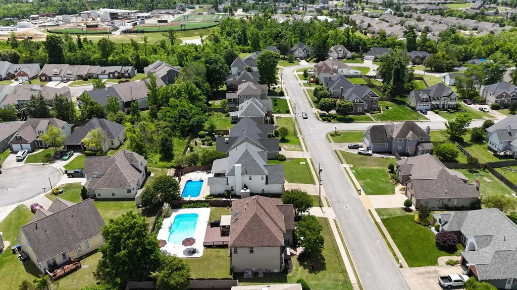2406 Laurelton Creek Lane Chattanooga TN 37421
